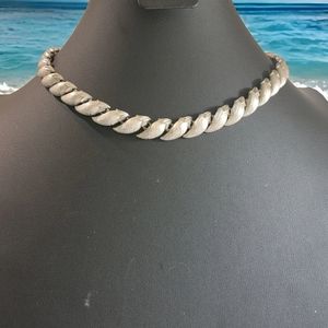 Vintage Trifar Flowers buds in silver tone Necklace